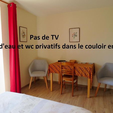 O Pres D'Ici Chambres D'Hotes Lievans Εξωτερικό φωτογραφία
